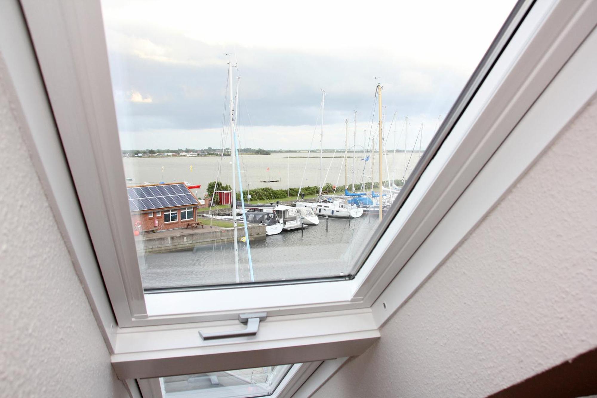 Meerblick Lemkenhafen Hotel Fehmarn